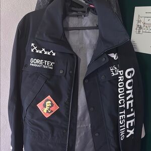 OFF WHITE GORE-TEX ROBERT L GORE PATENT JACKET